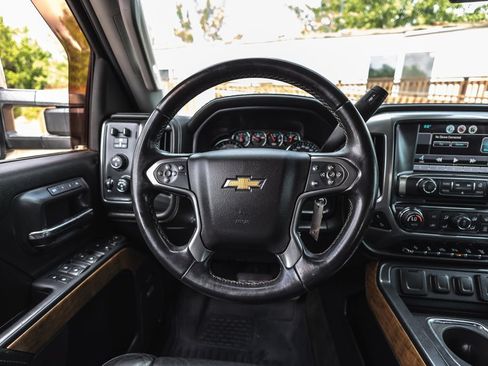 Used 2015 Chevrolet Silverado 2500 LTZ w/ Duramax Plus Package AWD/4WD image 28
