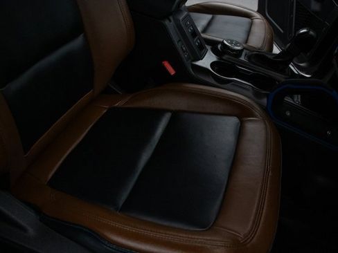 Used 2023 Ford Bronco Outer Banks image 17