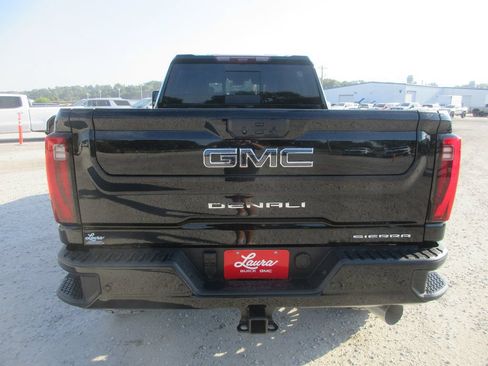 New 2026 GMC Sierra 2500 Denali Ultimate AWD/4WD image 6