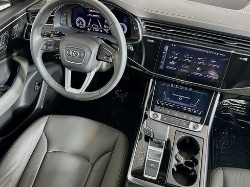 Used 2023 Audi Q8 Premium Plus w/ Premium Plus Package image 6