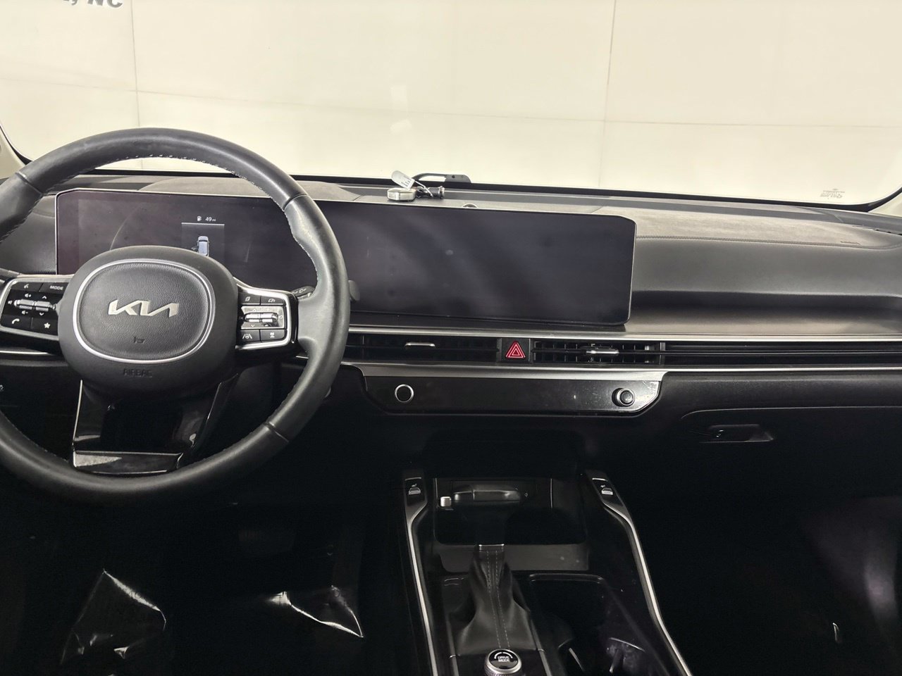 Used 2024 Kia Sorento S w/ Panoramic Sunroof Package FWD image 26