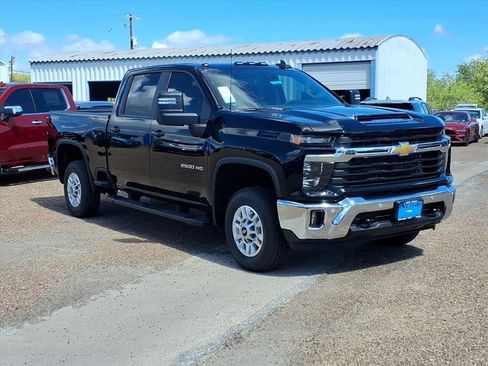 New 2025 Chevrolet Silverado 2500 LT w/ Safety Package image 6