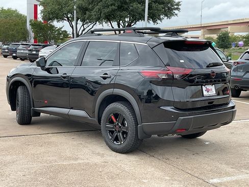 New 2026 Nissan Rogue SV AWD/4WD image 7