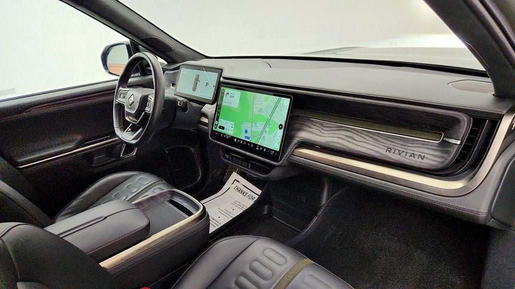 Used 2022 Rivian R1S Launch Edition Quad AWD/4WD image 27
