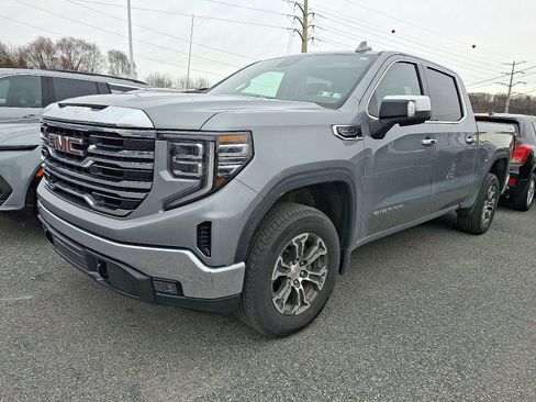 Certified 2026 GMC Sierra 1500 SLT image 3