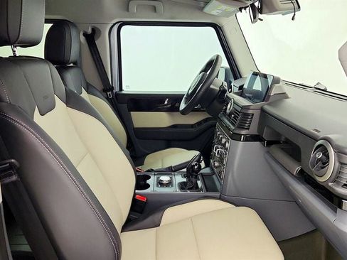Used 2025 INEOS Grenadier Station Wagon AWD/4WD image 25