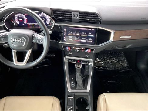Used 2021 Audi Q3 2.0T Premium Plus AWD/4WD image 7