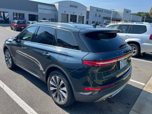 Used 2022 Lincoln Corsair Reserve w/ Elements Package FWD image 4