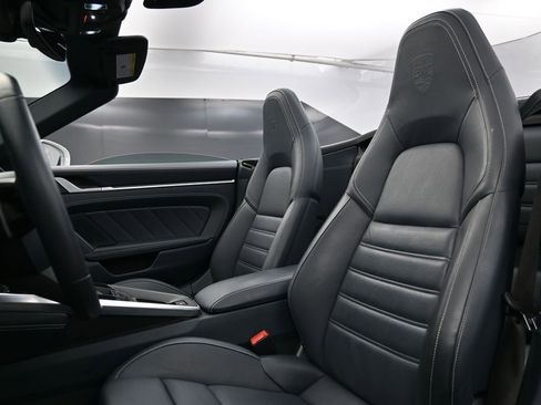 Certified 2022 Porsche 911 Turbo S image 5