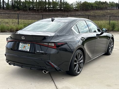 Used 2025 Lexus IS 350 F Sport RWD image 11