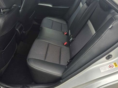 Used 2013 Toyota Camry SE FWD image 27