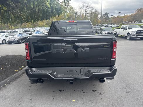 New 2026 RAM 1500 Big Horn AWD/4WD image 4