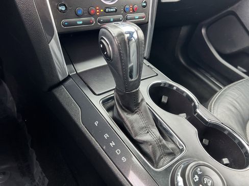 Used 2019 Ford Explorer Limited w/ Class III Trailer Tow Package image 22