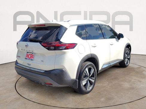 Used 2021 Nissan Rogue SL w/ Premium Package FWD image 11