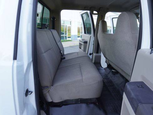 Used 2010 Ford F350 XL image 13