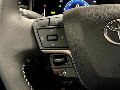 New 2026 Toyota Camry SE image 18