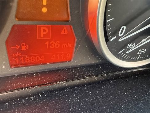 Used 2014 BMW X6 xDrive35i image 4