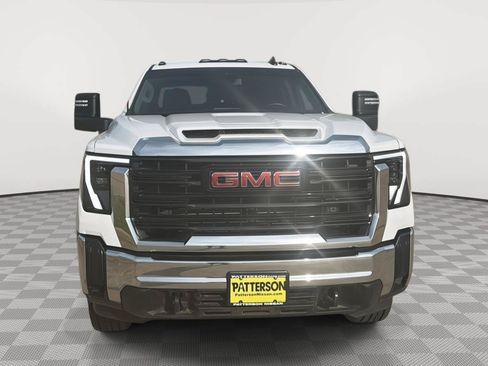 Used 2024 GMC Sierra 2500 Pro w/ 1SA Pro Safety Plus Package AWD/4WD image 2