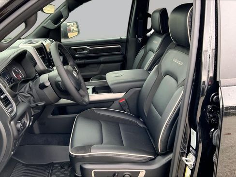New 2026 RAM 1500 Laramie w/ Laramie Southwest Edition AWD/4WD image 7