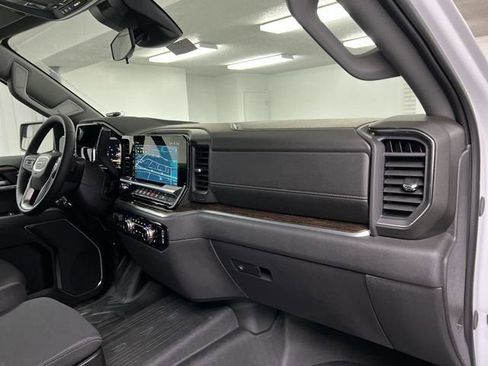 New 2026 GMC Sierra 1500 Elevation w/ Elevation Select Package AWD/4WD image 28
