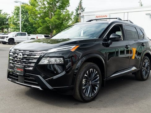 New 2026 Nissan Rogue Platinum w/ Platinum Premium Package image 3