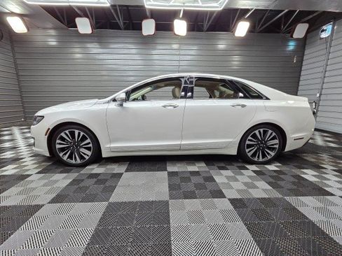 Used 2020 Lincoln MKZ Reserve w/ Elements Package FWD image 8