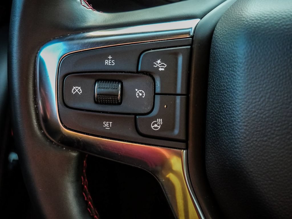 Used 2025 Chevrolet Blazer RS FWD image 42