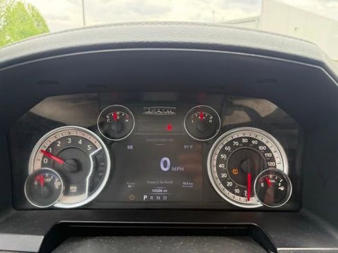 Used 2015 RAM 2500 Laramie w/ Black Appearance Group image 22