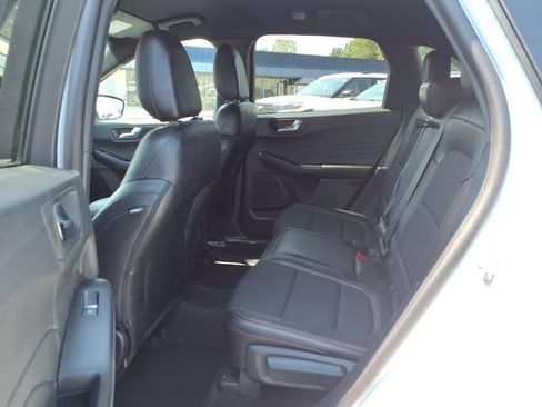 Used 2023 Ford Escape ST-Line w/ Tech Pack #1 FWD image 18