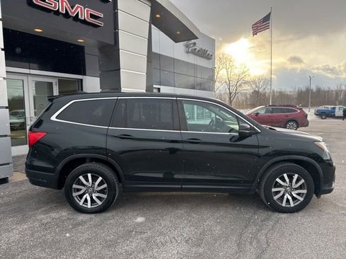 Used 2019 Honda Pilot EX image 8