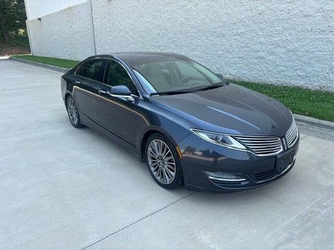 Used 2014 Lincoln MKZ AWD image 11
