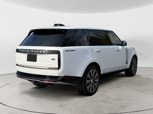 Certified 2023 Land Rover Range Rover Long Wheelbase Autobiography AWD/4WD image 4