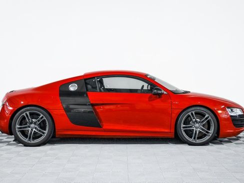 Used 2012 Audi R8 V10 image 24
