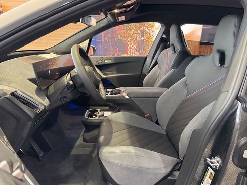 New 2026 BMW iX xDrive45 w/ M Sport Package image 14