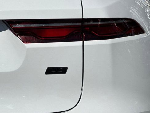 New 2026 Jaguar F-PACE R-Dynamic S AWD/4WD image 12
