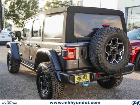 Used 2021 Jeep Wrangler Unlimited Rubicon 4xe AWD/4WD image 7