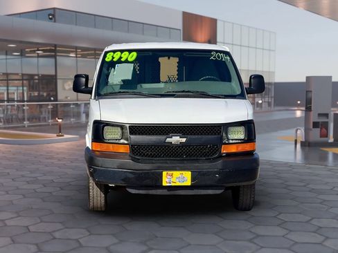 Used 2014 Chevrolet Express 2500 RWD image 4