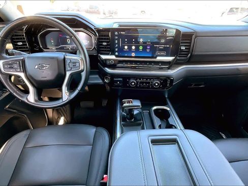 Certified 2022 Chevrolet Silverado 1500 RST image 14