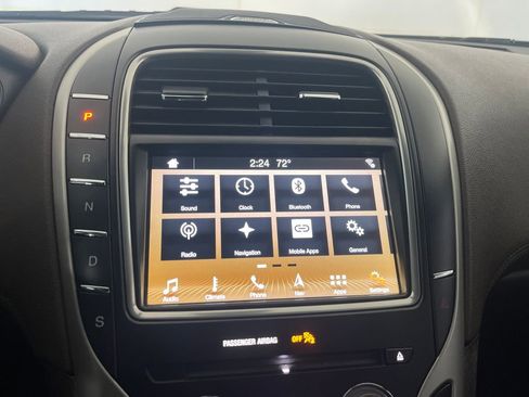 Used 2017 Lincoln MKX Reserve w/ Lincoln MKX Climate Package image 71