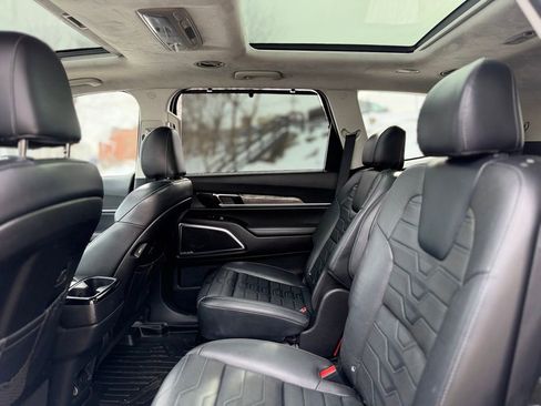 Used 2020 Kia Telluride SX w/ SX Prestige Package image 21