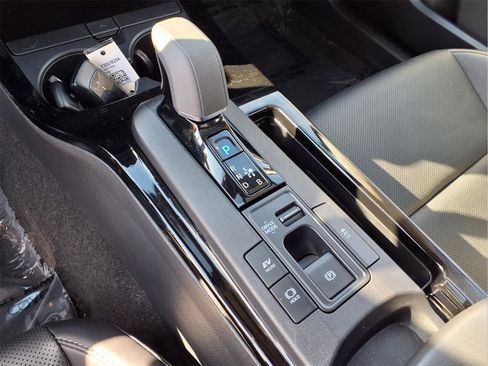 Used 2023 Toyota Prius Limited w/ Limited Premium Package image 25