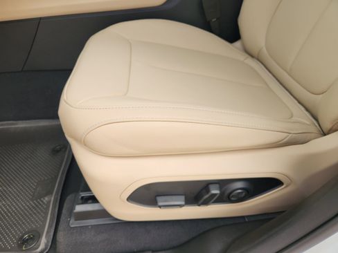 New 2026 Jeep Grand Cherokee Limited RWD image 20