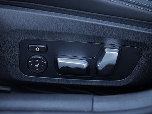 New 2026 BMW 840i w/ M Sport Professional Package image 22