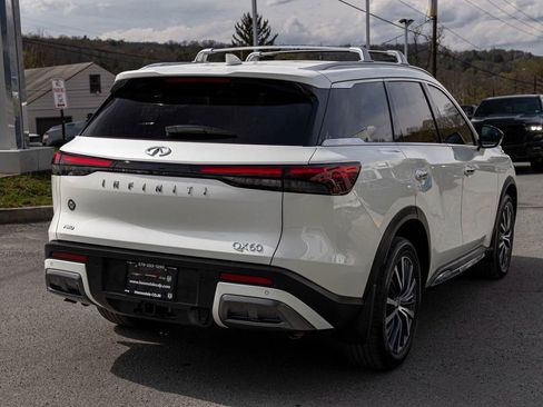 Used 2025 INFINITI QX60 Sensory w/ Vision Package AWD/4WD image 6