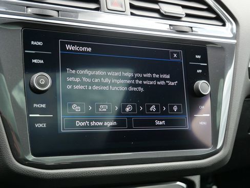 Used 2021 Volkswagen Tiguan SEL Premium R-Line AWD/4WD image 17