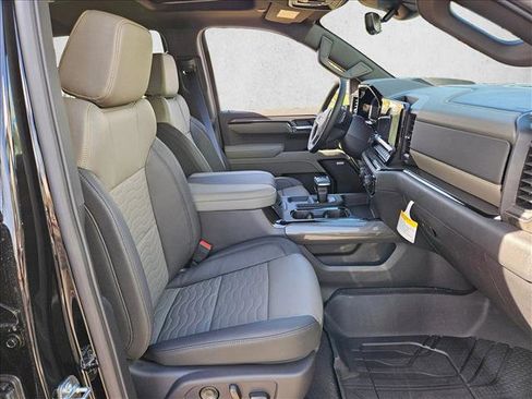 New 2026 Chevrolet Silverado 1500 ZR2 w/ LPO, Dark Essentials Package AWD/4WD image 17