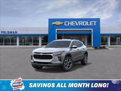 New 2026 Chevrolet Trax LT FWD image 8