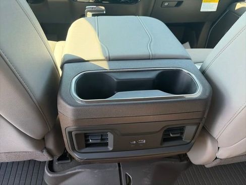 New 2026 Chevrolet Silverado 1500 LT AWD/4WD image 12