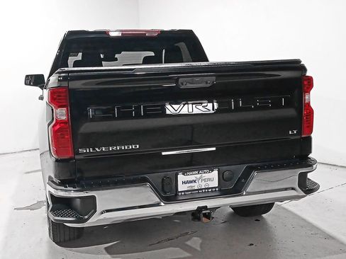 Used 2025 Chevrolet Silverado 1500 LT AWD/4WD image 5
