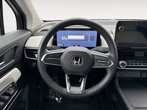 Used 2025 Honda Prologue EX image 12